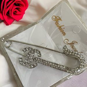 Fashion Jewelry   Fashionable Pin